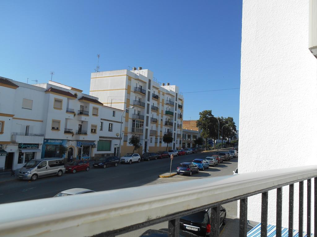Hostal Paco Pepe Conil De La Frontera Exterior photo
